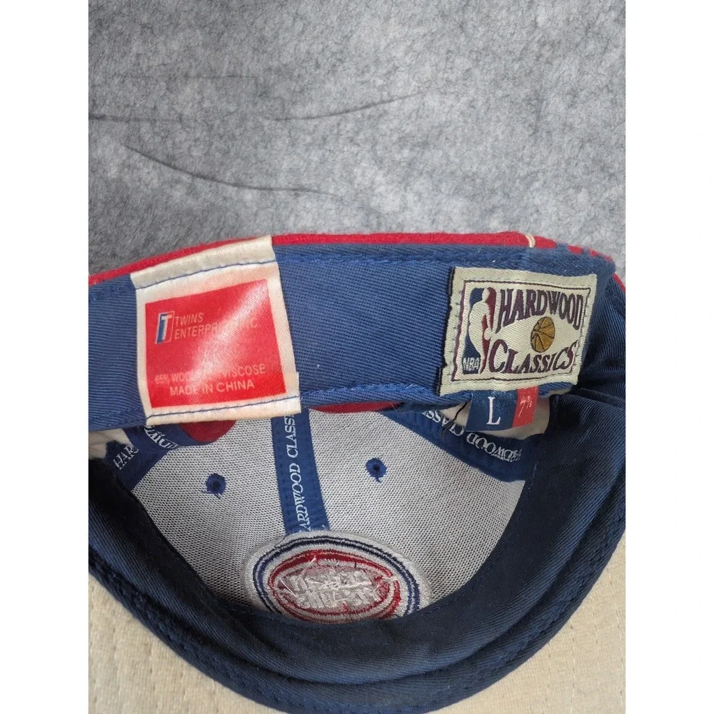 Detroit Pistons | Red/White/Blue | Twins Enterprise |‎ Hardwood Classics | 7 3/8